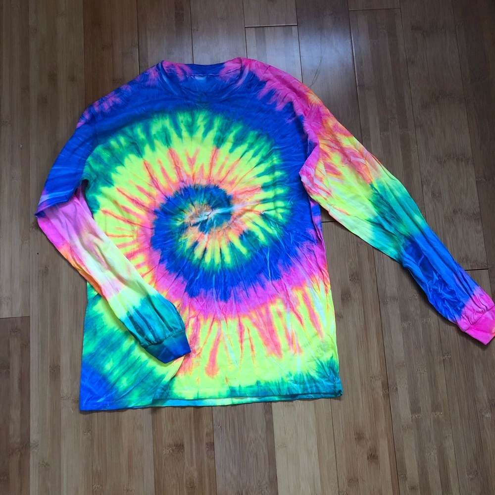 Tie dye shirt